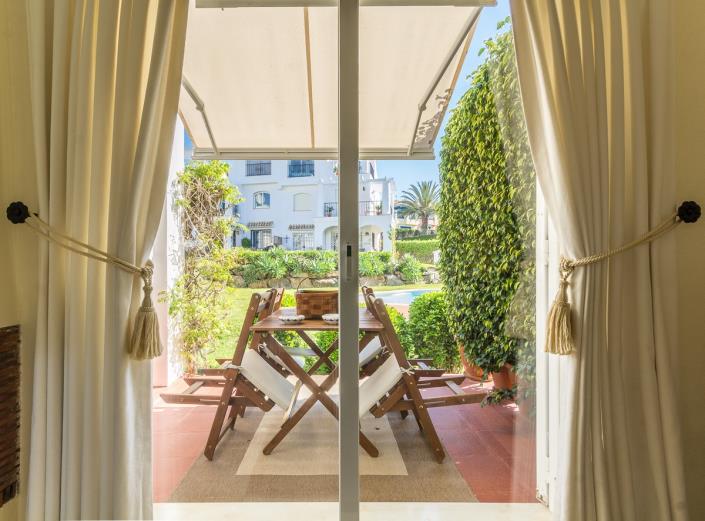 Image No.20-3 Bed Townhouse for sale