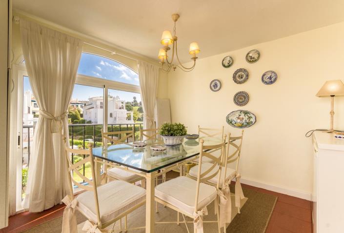 Image No.25-3 Bed Townhouse for sale