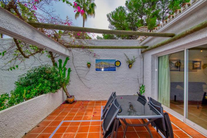 Image No.11-2 Bed Villa for sale