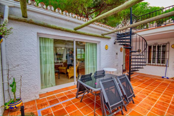 Image No.5-2 Bed Villa for sale