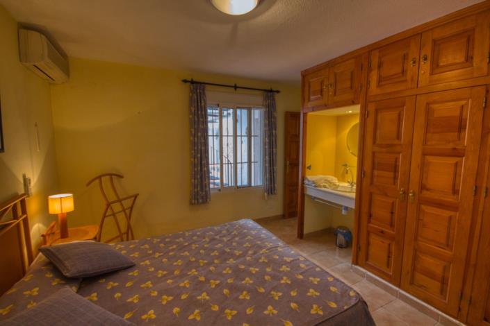 Image No.16-2 Bed Villa for sale