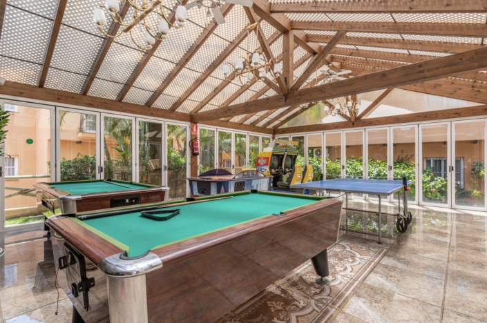 Image No.12-2 Bed Apartment for sale