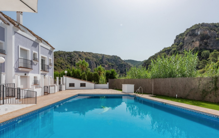 Image No.7-3 Bed Townhouse for sale