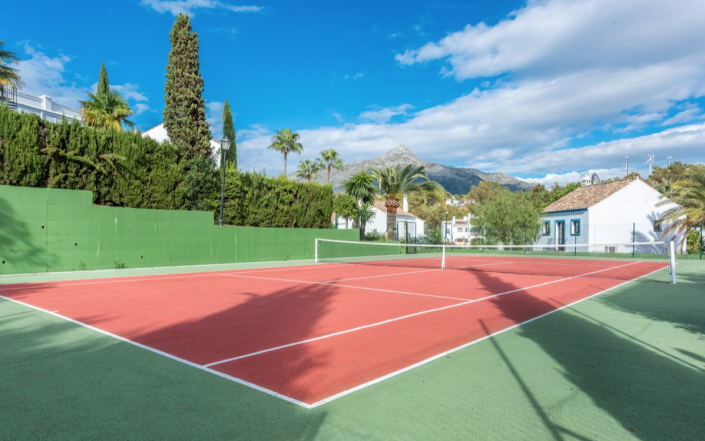 Image No.5-2 Bed Townhouse for sale