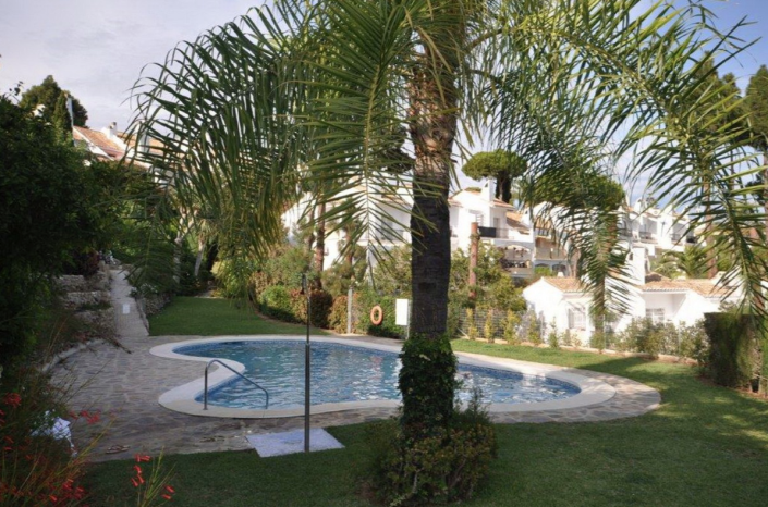 Image No.9-5 Bed Townhouse for sale