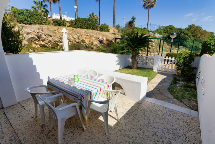 Image No.9-2 Bed Townhouse for sale