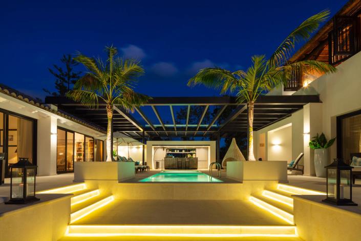 Image No.3-9 Bed Villa / Detached for sale