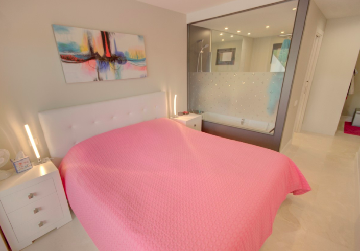 Image No.10-Appartement de 2 chambres à vendre à Estepona