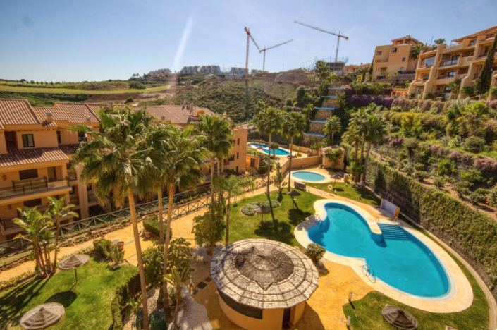 Image No.8-2 Bed Apartment for sale