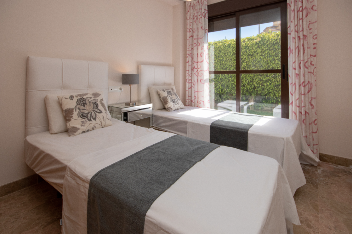 Image No.10-2 Bed Apartment for sale