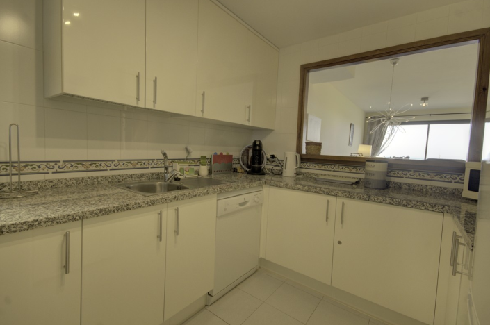 Image No.9-2 Bed Apartment for sale