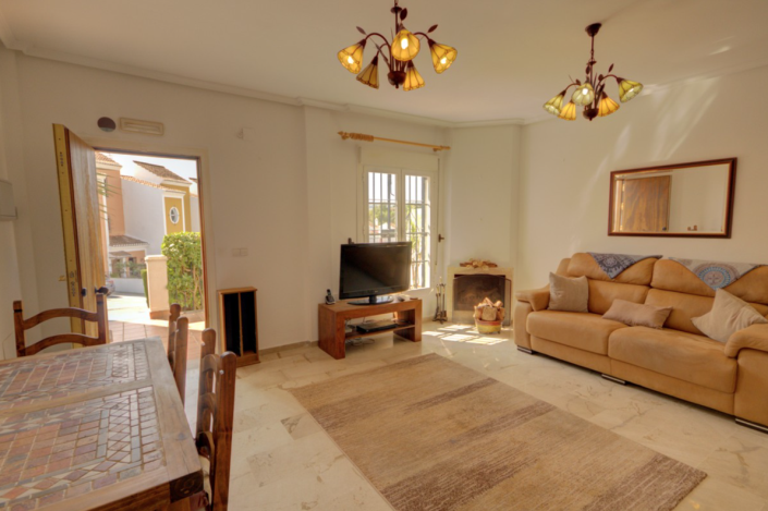 Image No.4-3 Bed Townhouse for sale