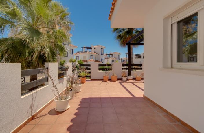 Image No.16-2 Bed Apartment for sale