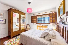 Image No.5-Villa / Détaché de 4 chambres à vendre à Estepona