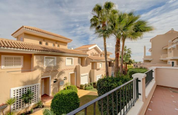 Image No.3-3 Bed Townhouse for sale