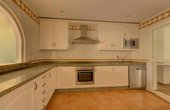 Image No.7-3 Bed Townhouse for sale