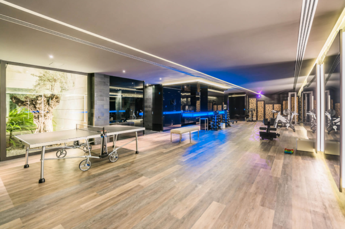 Image No.10-8 Bed House/Villa for sale