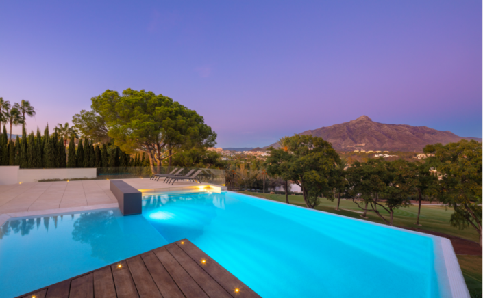 Image No.8-Maison / Villa de 6 chambres à vendre à Nueva Andalucia