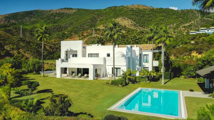 Image No.1-Villa / Détaché de 6 chambres à vendre à La Zagaleta