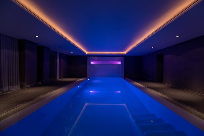 Image No.14-6 Bed Villa / Detached for sale