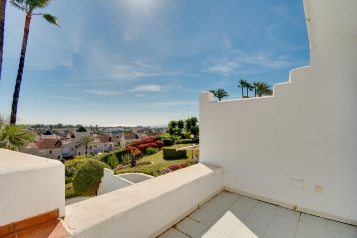 Image No.11-2 Bed Apartment for sale