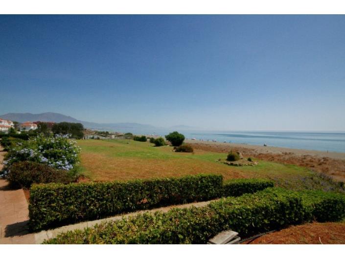 Image No.9-3 Bed Townhouse for sale