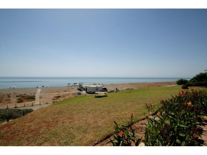 Image No.10-3 Bed Townhouse for sale