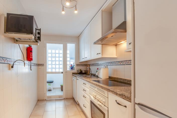 Image No.8-2 Bed Apartment for sale