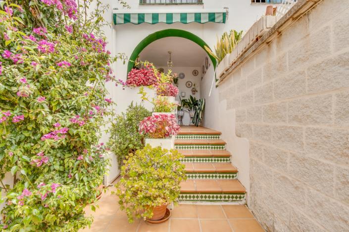 Image No.7-4 Bed Townhouse for sale