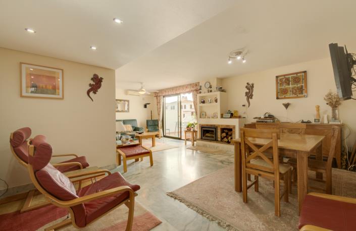 Image No.7-3 Bed Townhouse for sale