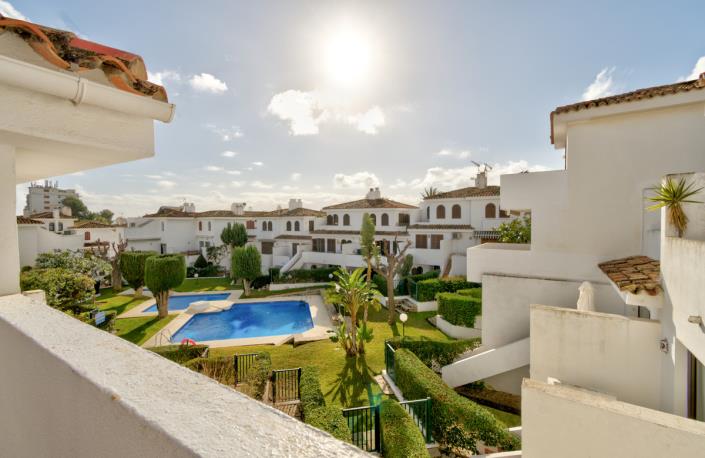 Image No.3-3 Bed Townhouse for sale