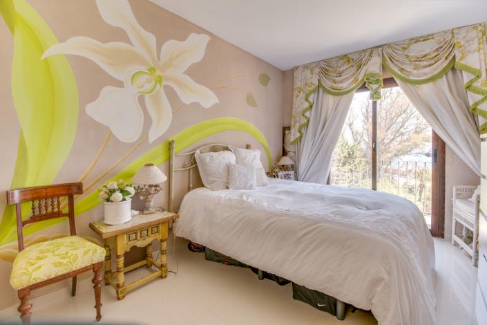 Image No.6-4 Bed Townhouse for sale