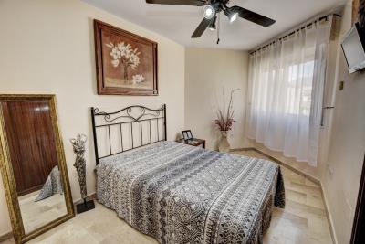 3-bed-Penthouse-for-Sale-in-Benalmadena-next-to-Paloma-Park-2022-05-24-038_39_40_41_42_43-copy