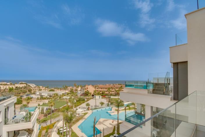 Image No.10-2 Bed Apartment for sale