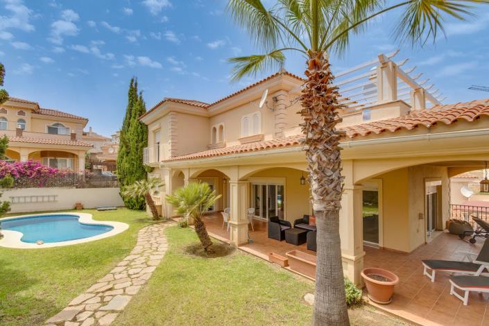 Image No.1-Villa / Détaché de 4 chambres à vendre à Riviera del Sol