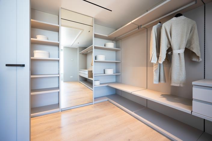 Image No.21-7 Bed Villa / Detached for sale