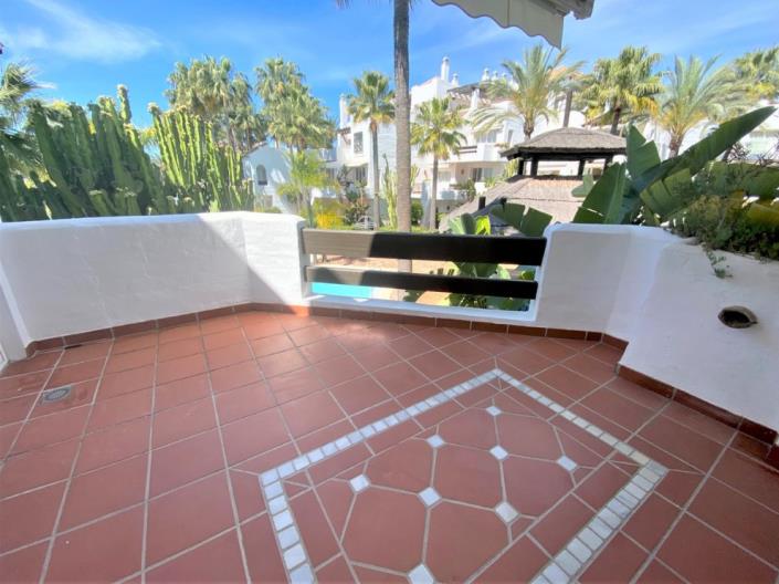 Image No.2-Appartement de 2 chambres à vendre à Puerto Banus