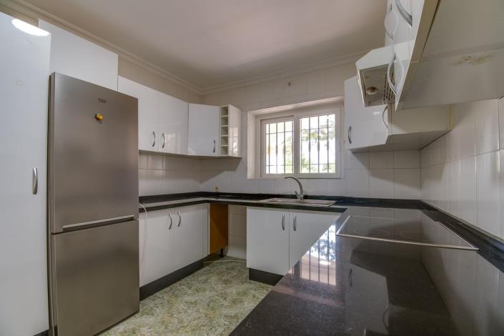 Image No.4-Villa / Détaché de 4 chambres à vendre à Estepona