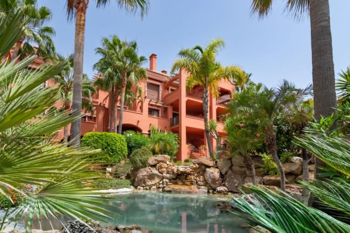 Image No.3-Penthouse de 2 chambres à vendre à Puerto Banus