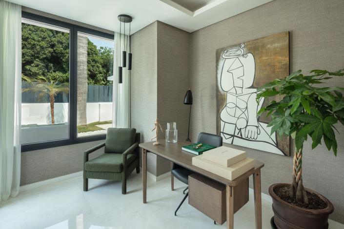 Image No.16-5 Bed Villa / Detached for sale