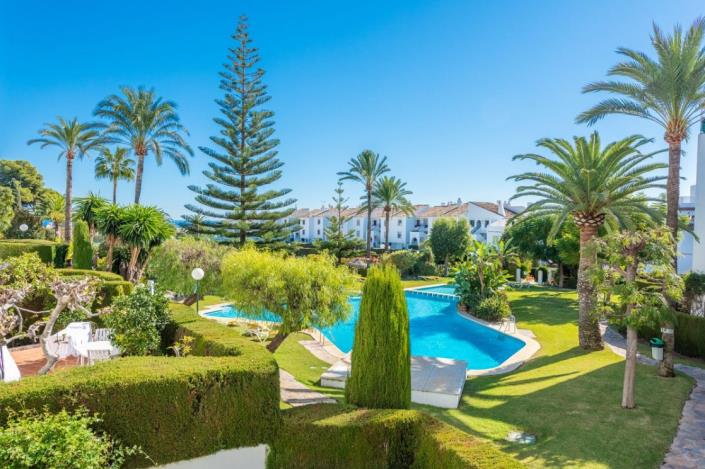 Image No.1-Appartement de 2 chambres à vendre à Puerto Banus