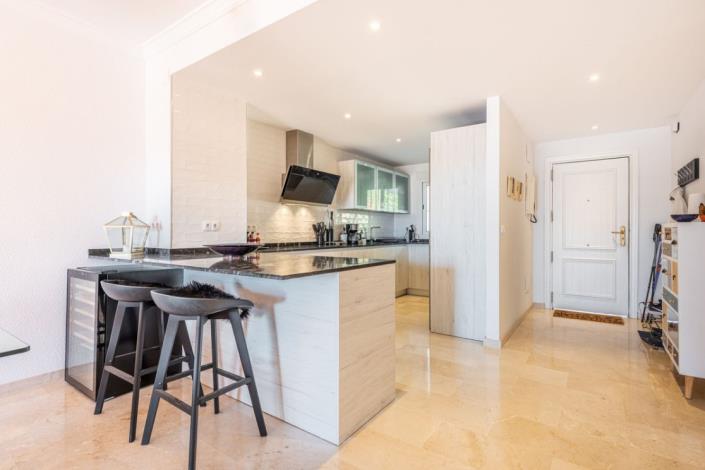 Image No.11-2 Bed Apartment for sale