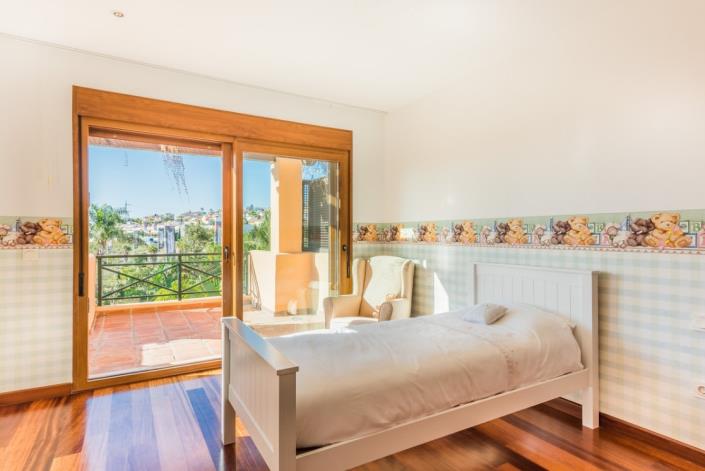 Image No.6-4 Bed Apartment for sale