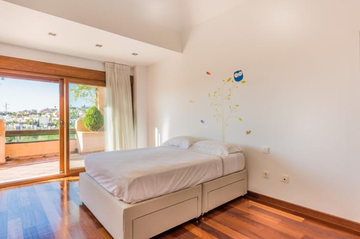 Image No.7-4 Bed Apartment for sale