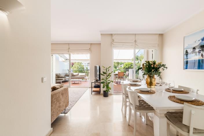 Image No.4-3 Bed Townhouse for sale