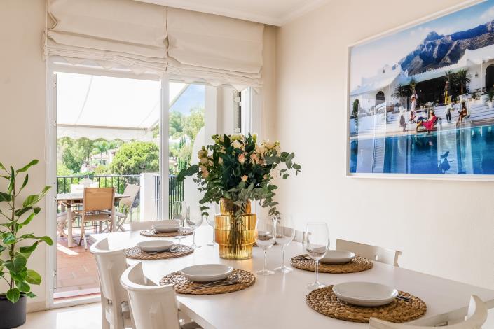 Image No.3-3 Bed Townhouse for sale