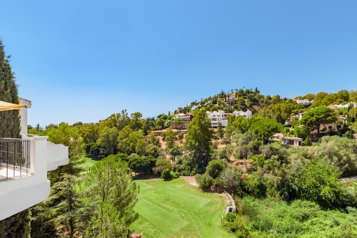 Image No.11-3 Bed Townhouse for sale