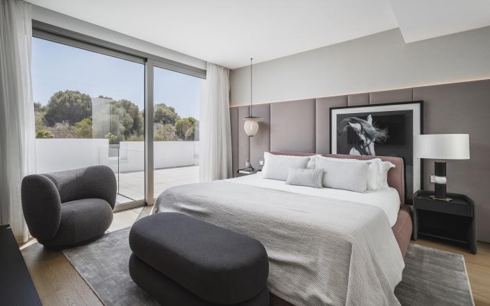 Image No.5-4 Bed Villa / Detached for sale