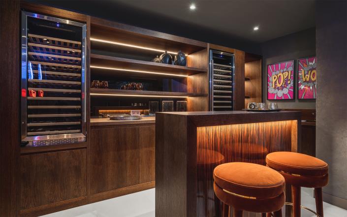 Image No.19-4 Bed Villa / Detached for sale