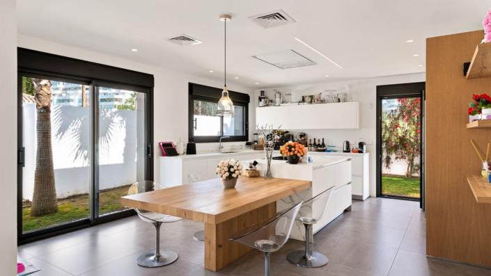 Image No.5-Villa / Détaché de 5 chambres à vendre à Guadalmina